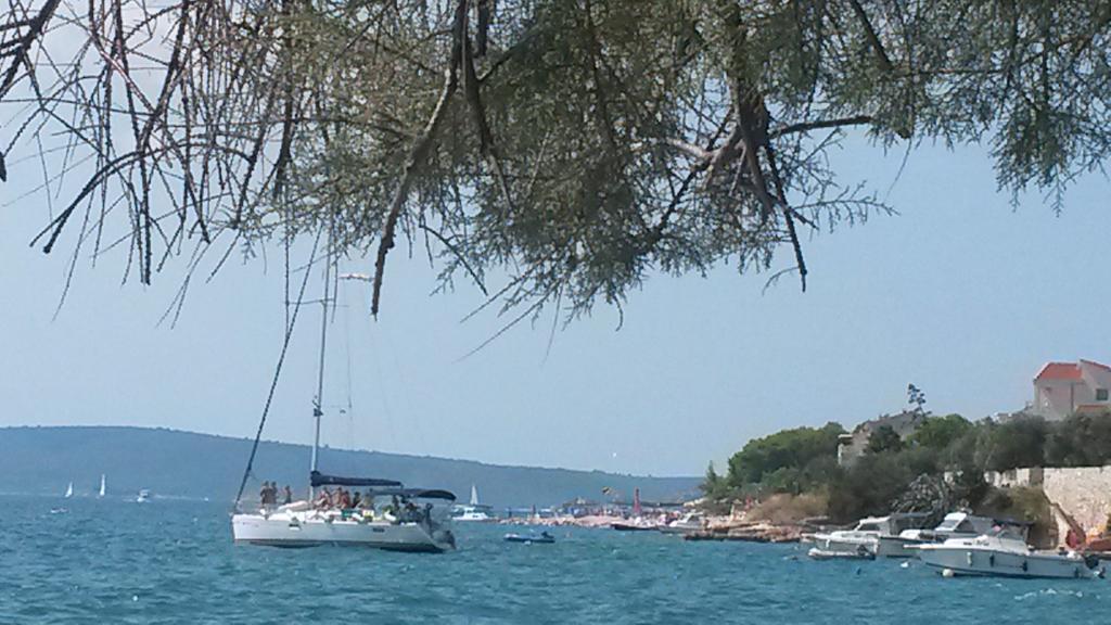 G&B Apartments Trogir Bilik gambar