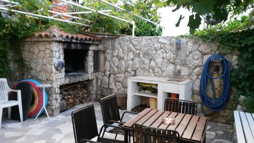 G&B Apartments Trogir Luaran gambar