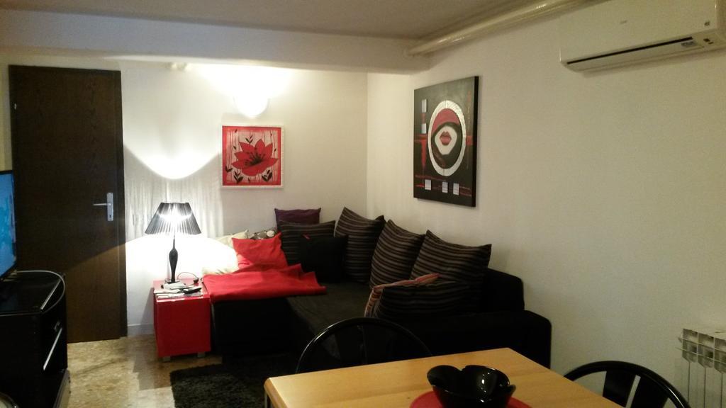 G&B Apartments Trogir Bilik gambar