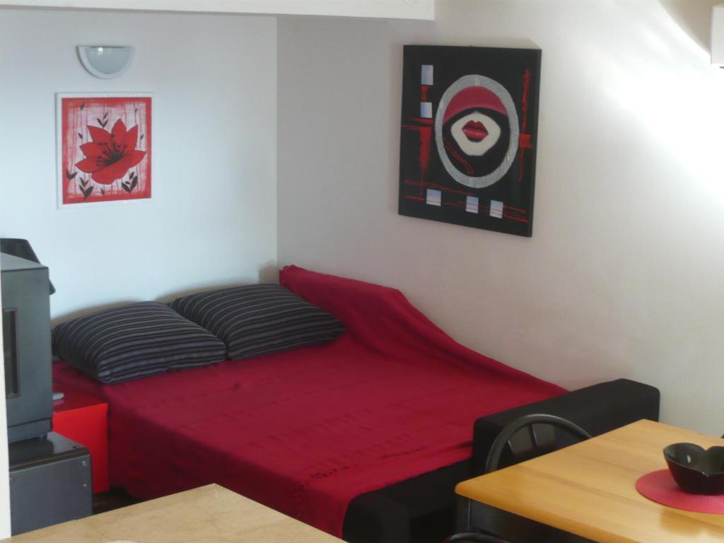 G&B Apartments Trogir Bilik gambar