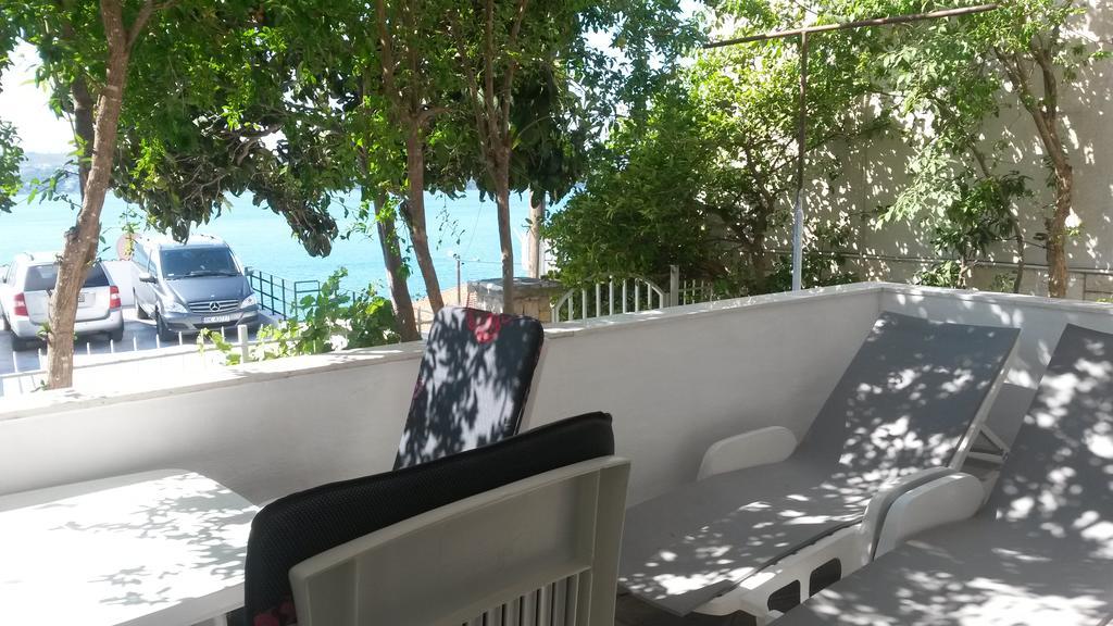 G&B Apartments Trogir Luaran gambar