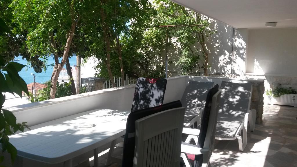 G&B Apartments Trogir Luaran gambar
